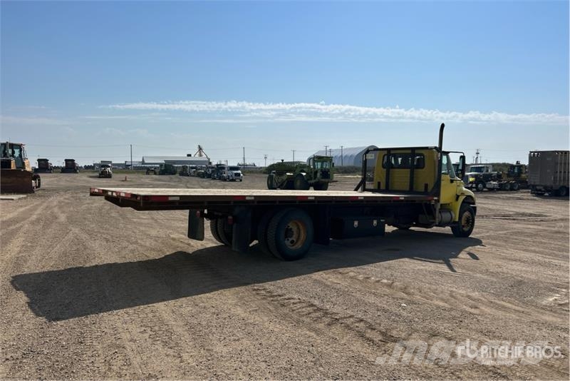 International 4300 Autobasculanta