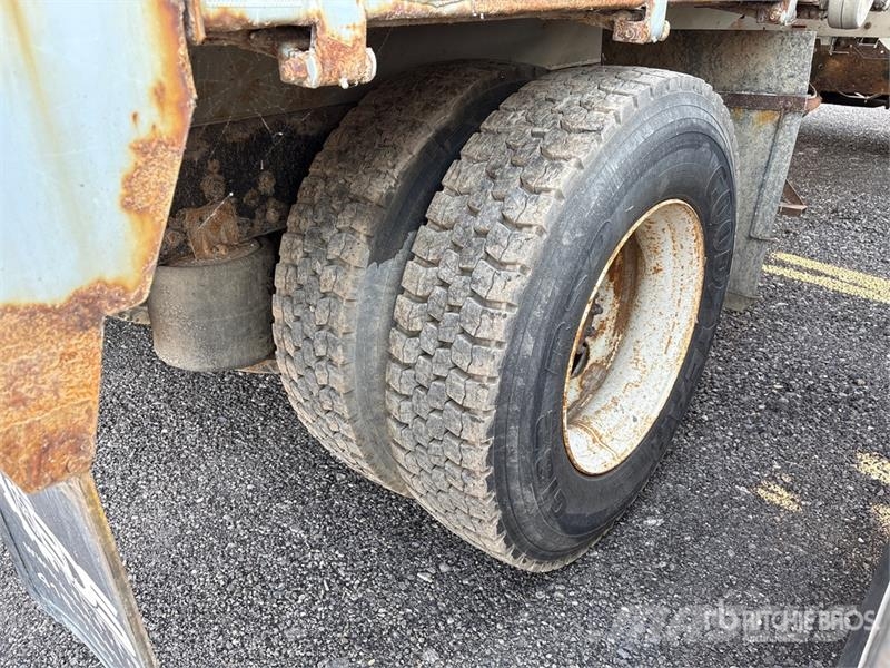 International 4300 Самосвал