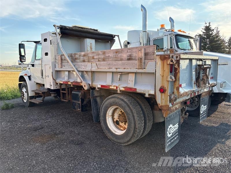 International 4300 Самосвал
