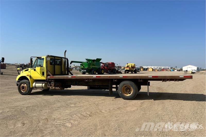 International 4300 Autobasculanta