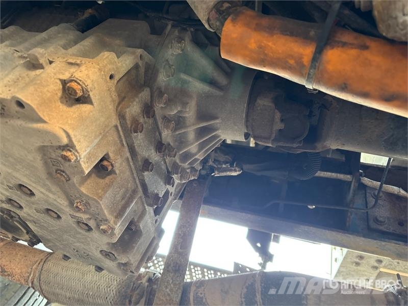 International 4300 Самосвал