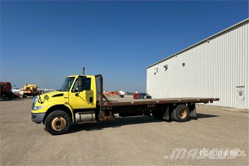 International 4300 Autobasculanta