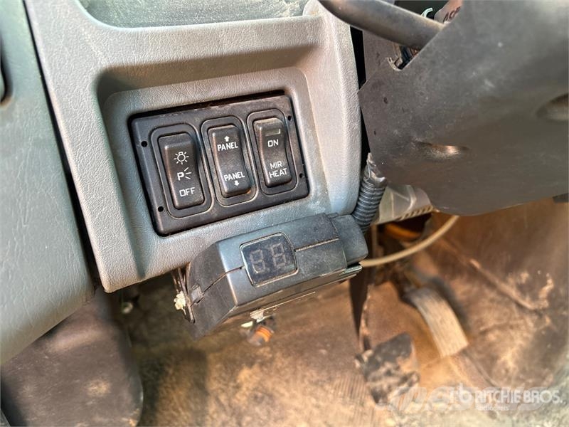 International 4300 Самосвал