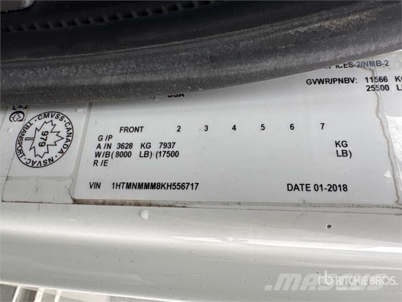 International 4300 Camion a temperatura controllata
