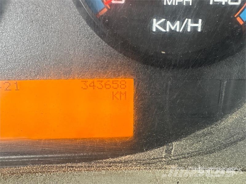 International 4300 Camion a temperatura controllata