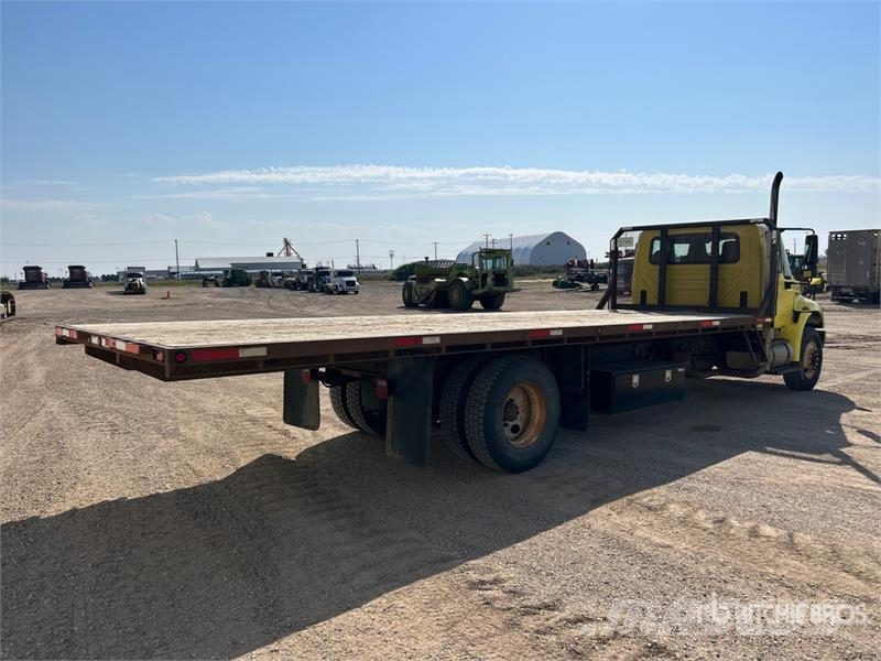 International 4300 Autobasculanta