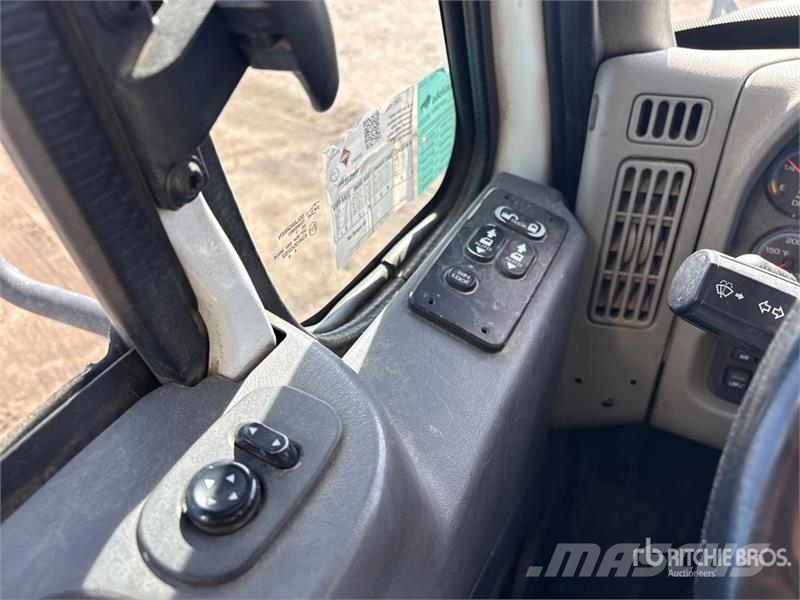 International 4300 Φορτηγά Ψυγεία
