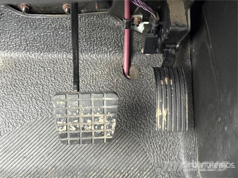 International 4300 Camion a temperatura controllata