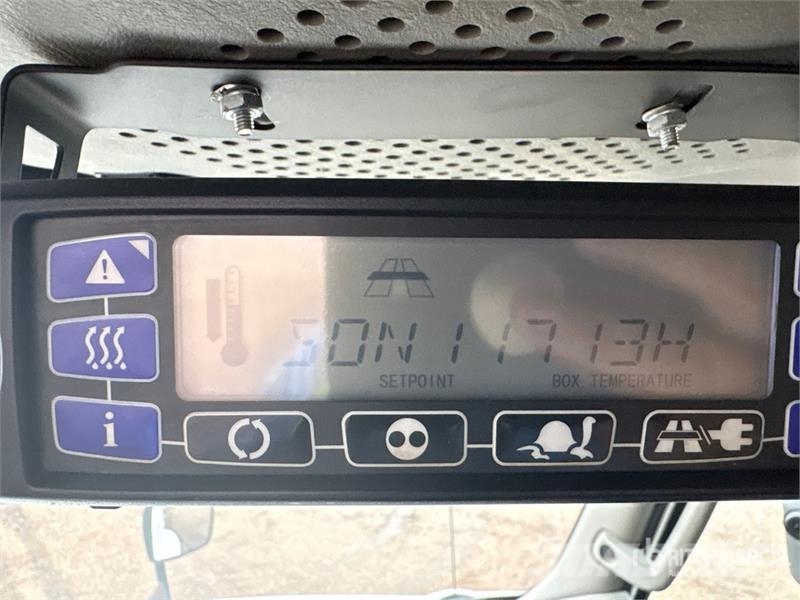 International 4300 Camion a temperatura controllata