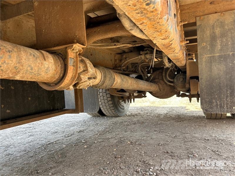 International 4300 Autobasculanta