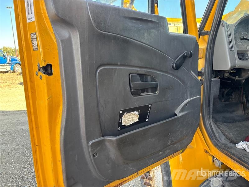 International 4300 SBA Каросерии