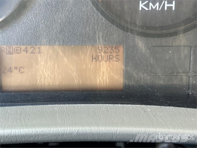 International 4300 SBA Dobozos teherautók