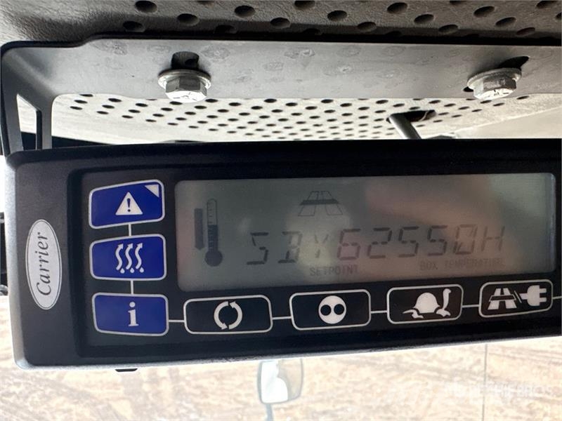 International 4300 SBA Camion a temperatura controllata