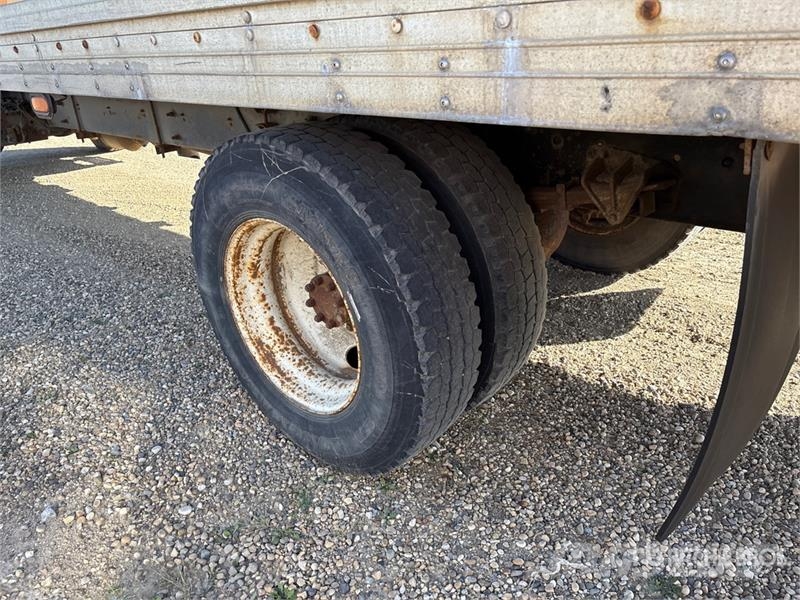 International 4300 SBA Каросерии