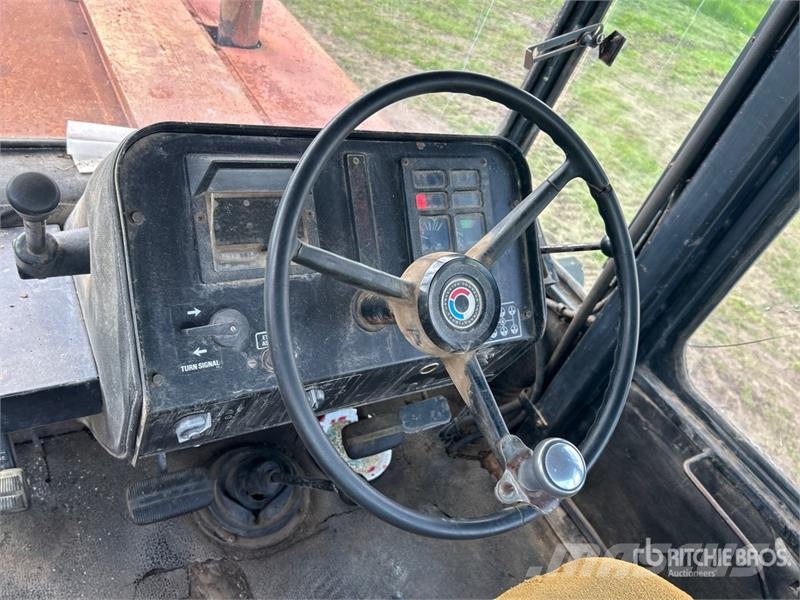 International 4386 Articulated 4WD Tractor Сельхозтехника - Другие