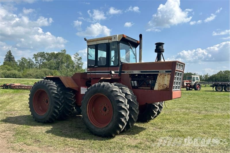 International 4386 Articulated 4WD Tractor Сельхозтехника - Другие