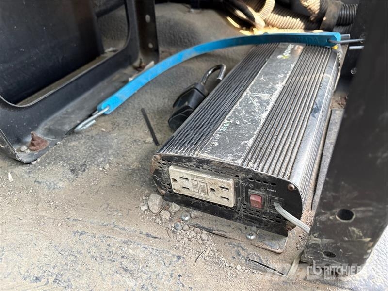 International 4400 Mobiele Boorinstallatie