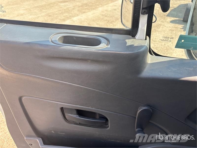International 4400 Fast kasse