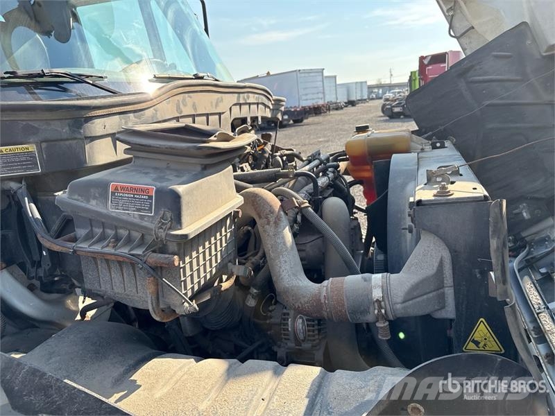International 4400 Mobiele Boorinstallatie
