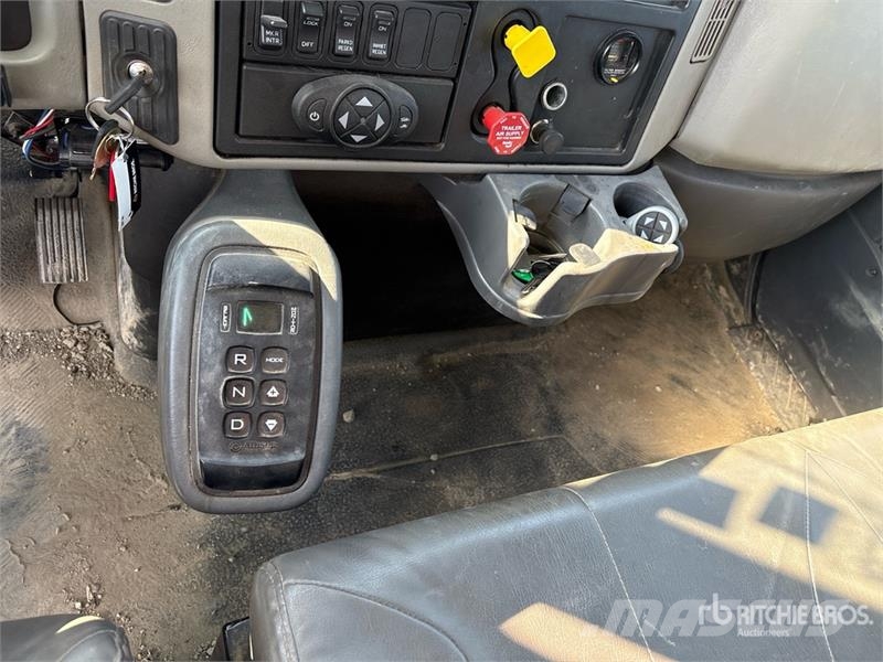 International 4400 Mobiele Boorinstallatie