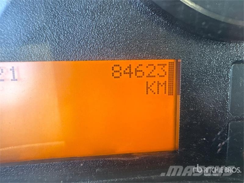 International 4400 Mobiele Boorinstallatie