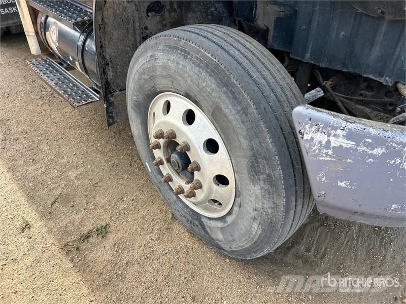 International 4400 SBA Грузовики-Самосвалы
