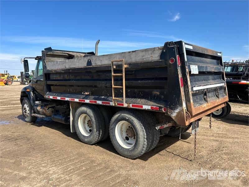International 4400 SBA Грузовики-Самосвалы