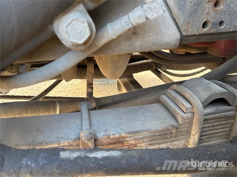 International 4900 Пожарные машины