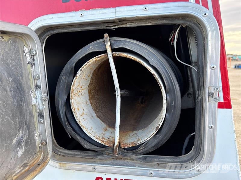 International 4900 Пожарные машины