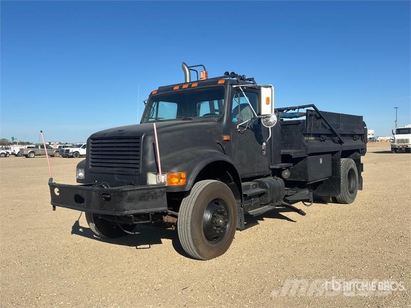 International 4900 Pojazdy komunalne