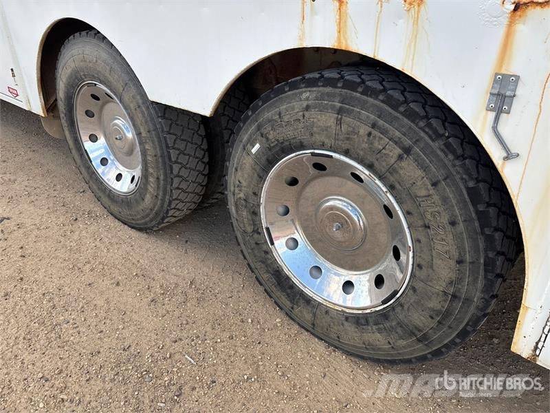 International 4900 Пожарные машины