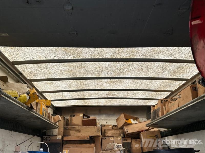 International 4900 شاحنات ذات صهاريج