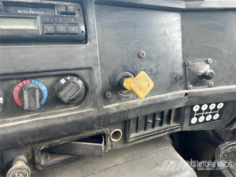 International 4900 شاحنات ذات صهاريج