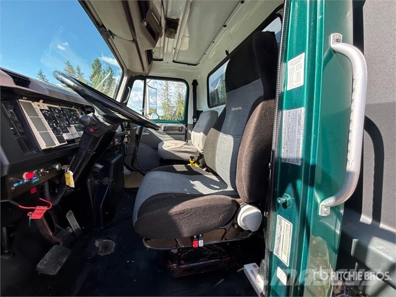 International 4900 Ūkiniai/Grūdų sunkvežimiai