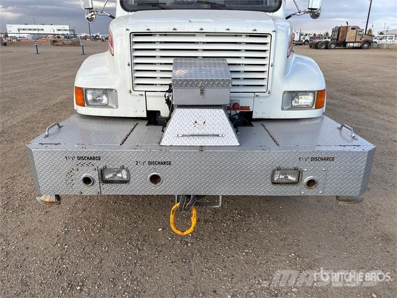 International 4900 Пожарные машины