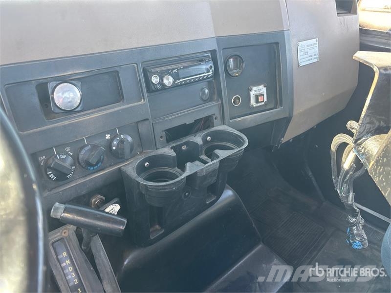 International 4900 Pojazdy komunalne