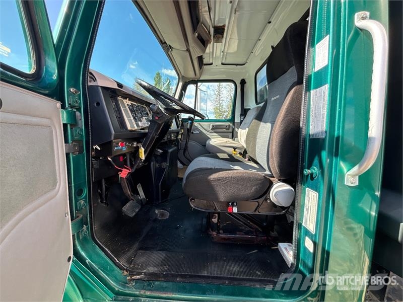 International 4900 Ūkiniai/Grūdų sunkvežimiai