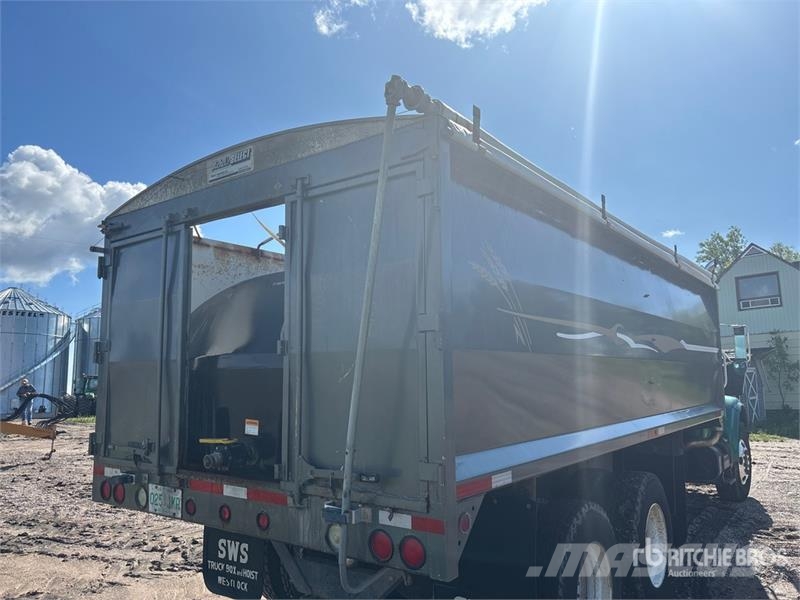 International 4900 Ūkiniai/Grūdų sunkvežimiai