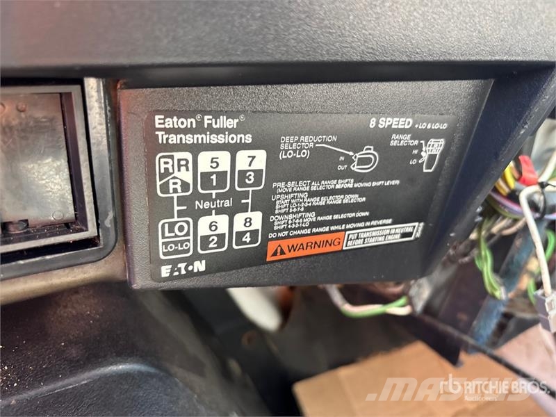 International 4900 Ūkiniai/Grūdų sunkvežimiai