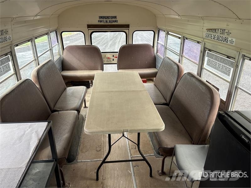 International 4x2 36-Seat School Bus Mini-bus