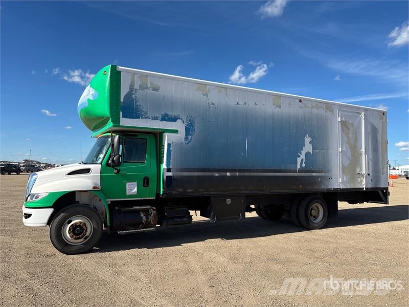 International 4x2 Van Truck Sanduk kamioni