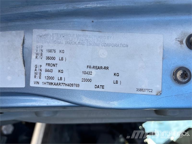International 4x2 Van Truck Sanduk kamioni