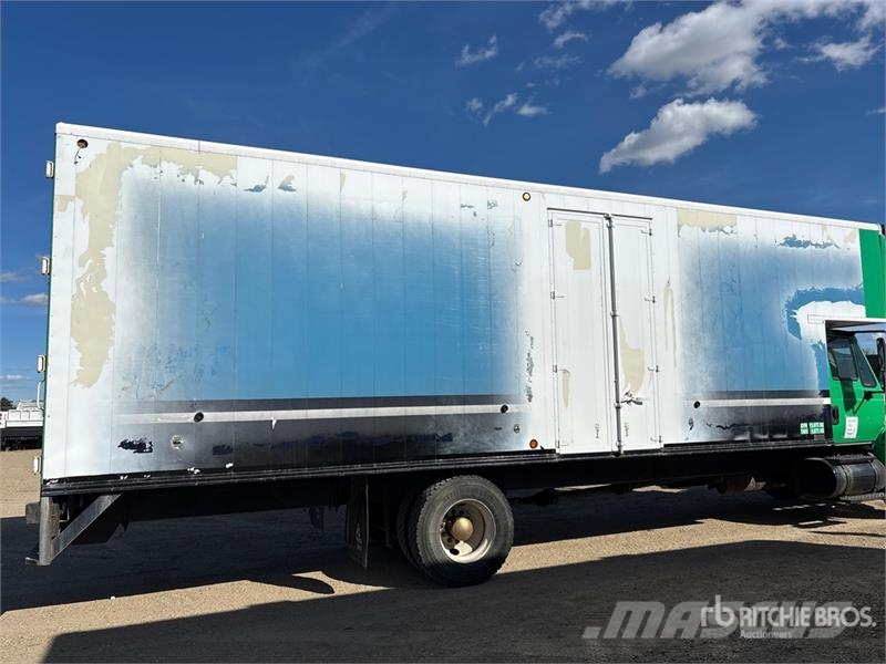 International 4x2 Van Truck Sanduk kamioni