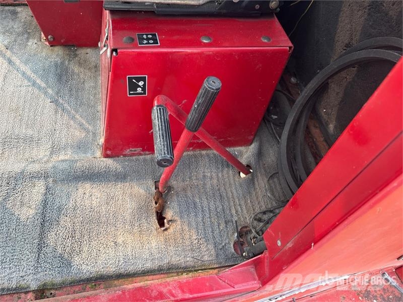 International 5000 Swather Windrower Segadoras hileradoras