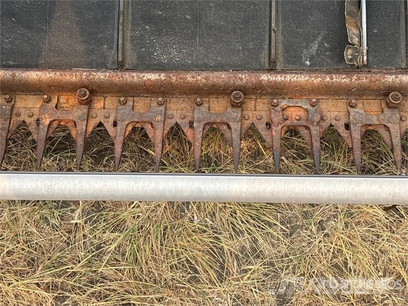 International 5000 Swather Windrower Segadoras hileradoras