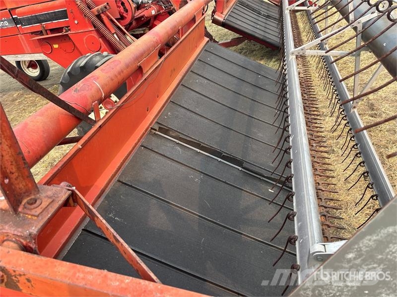 International 5000 Swather Windrower Segadoras hileradoras