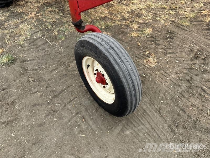 International 5000 Swather Windrower Segadoras hileradoras