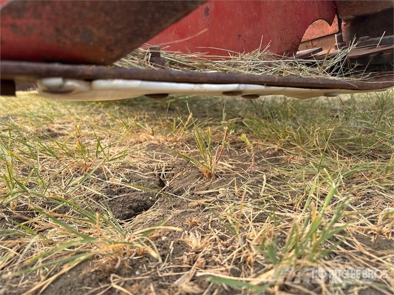 International 5000 Swather Windrower Segadoras hileradoras