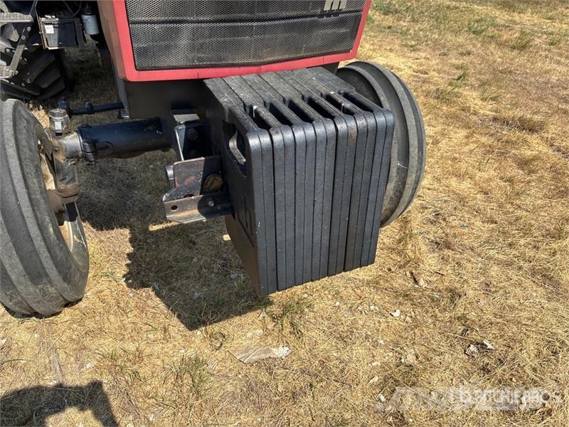 International 5088 2WD Tractor الجرارات