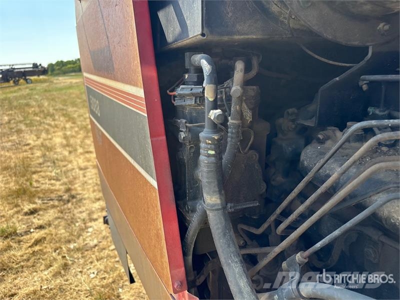 International 5088 2WD Tractor الجرارات